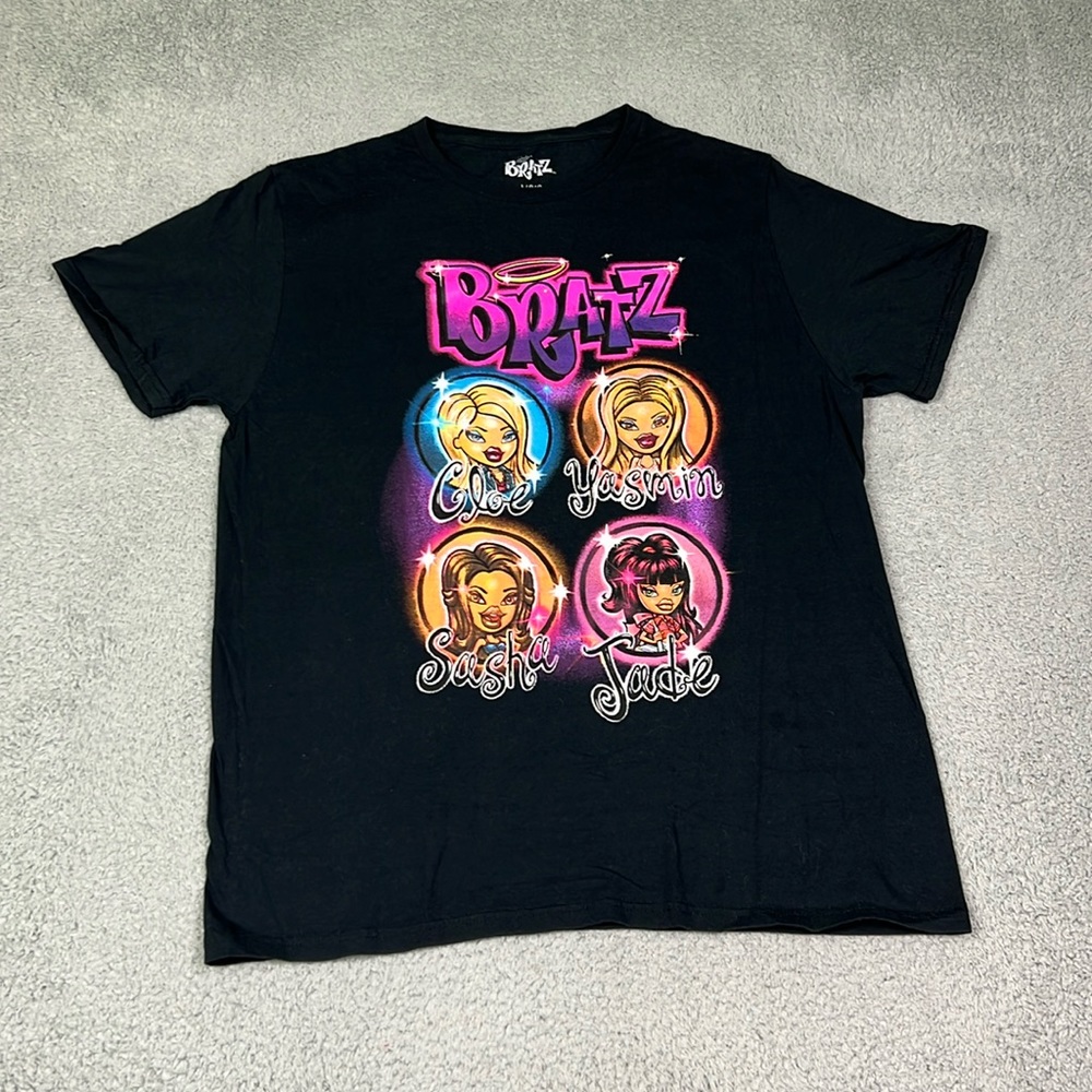 Bratz T-shirt - Picture 1 of 3